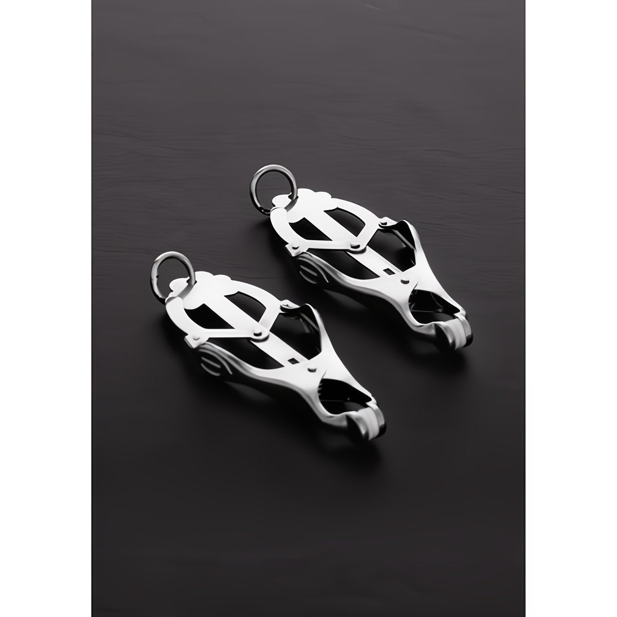 2 Squeezer Teaser Clover Nipple Clamps with Ring - EroticToyzTepelklemmenSteel by Shots